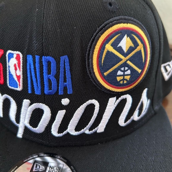 New Era Denver Nuggets 22-23 Championship SnapBack - Picture 7 of 8